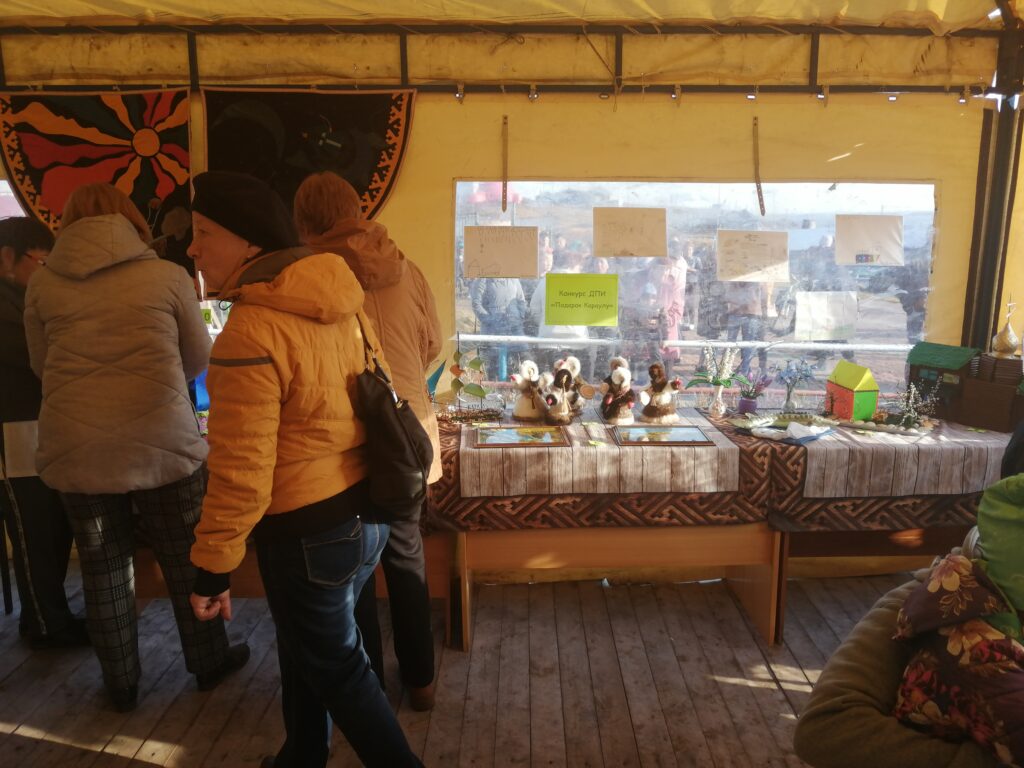 Конкурс декоративно-прикладного искусства "Подарки в День рождения"